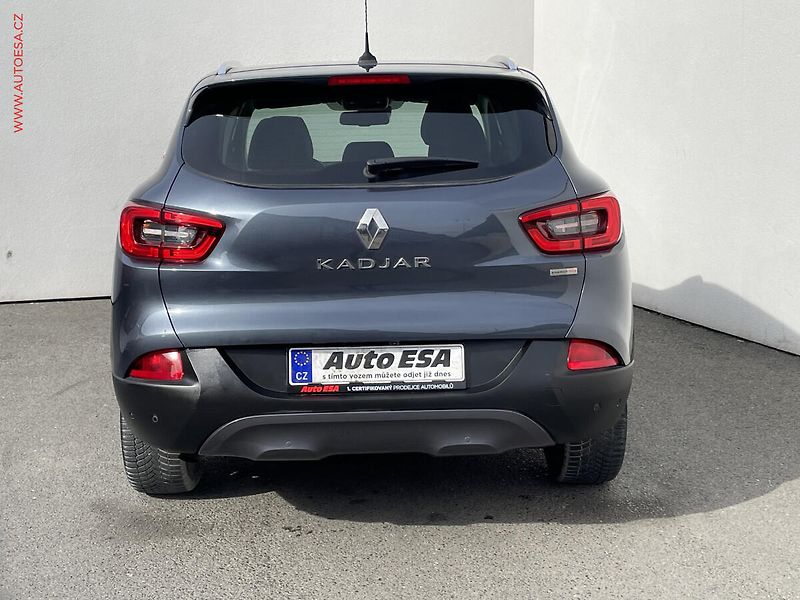 Renault Kadjar (2018) 1.6 DiG-T, BOSE, LED, navi - fotka 5 z 21