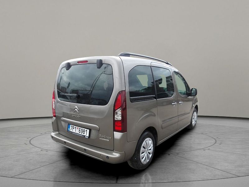 Citroën Berlingo 1,6HDi ČR 1.MAJ.! -21%DPH ! - fotka 9 z 33