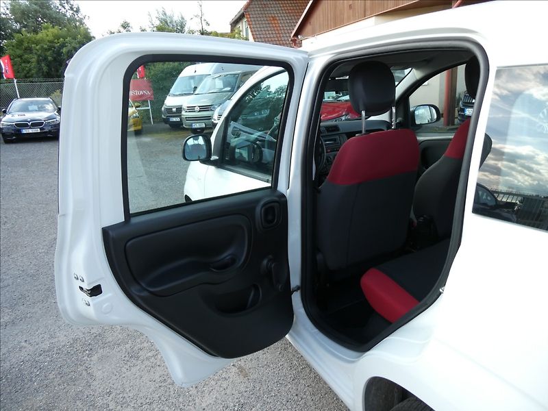 Fiat Panda 1,2 51 kW, po servise - fotka 19 z 37