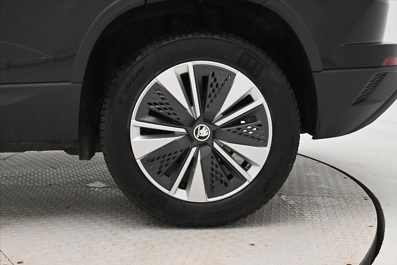 Škoda Karoq 2,0 TDI 85kW DSG Business Záru - fotka 31 z 31