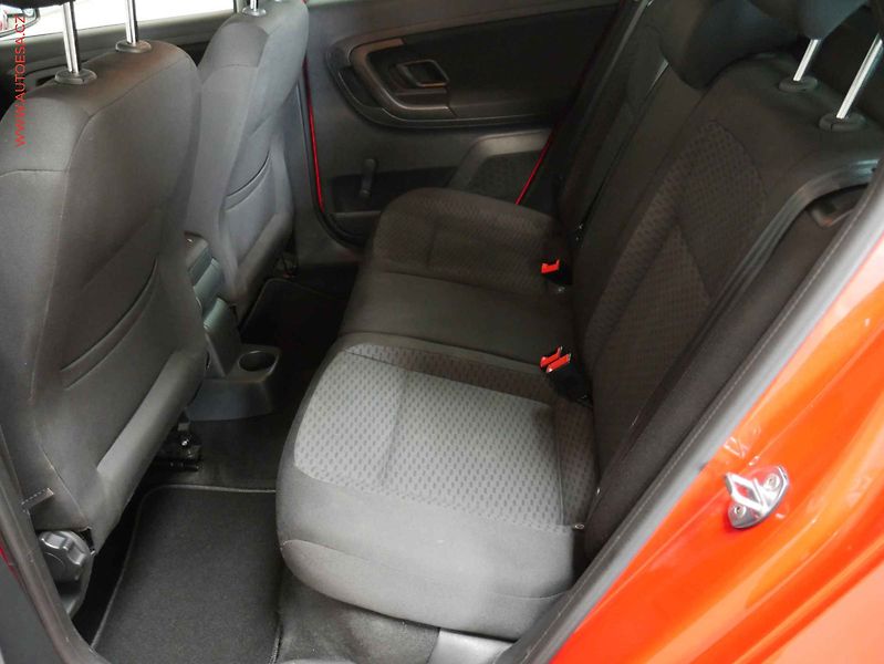Škoda Fabia (2012) 1.4i, 1.maj,ČR, servis.kniha - fotka 10 z 16