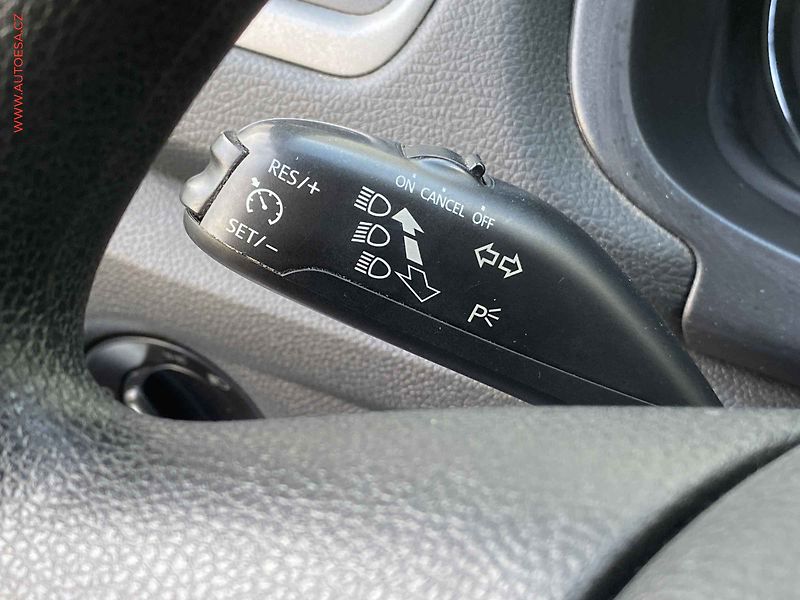 Škoda Fabia (2012) 1.2 TSi, Style, tempo - fotka 13 z 16