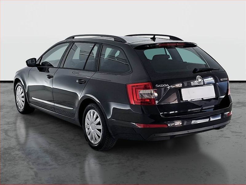 Škoda Octavia (2015) Elegance 2.0 TDI, Serv.kniha - fotka 4 z 17