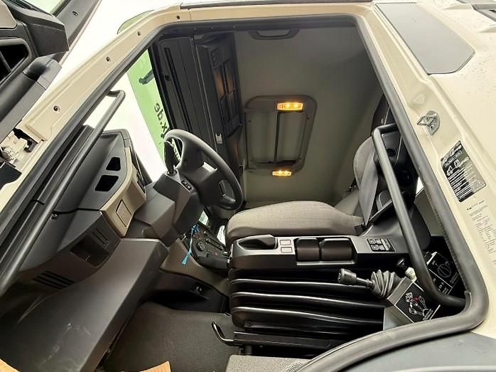 MAN TGS (2025) 35.480 8x8 Bordmatik EURO 6 - fotka 19 z 21