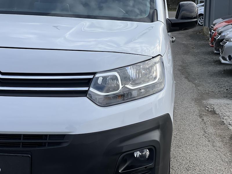 Citroën Berlingo 1.5BHDi L1 TEMPOMAT odp.DPH - fotka 30 z 32