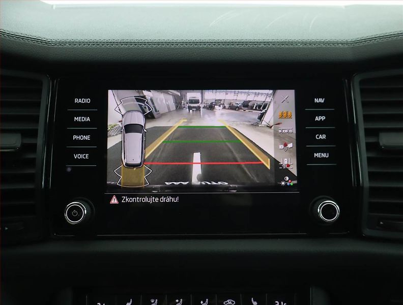 Škoda Kodiaq (2022) Sportline 1.5 TSI - fotka 15 z 18