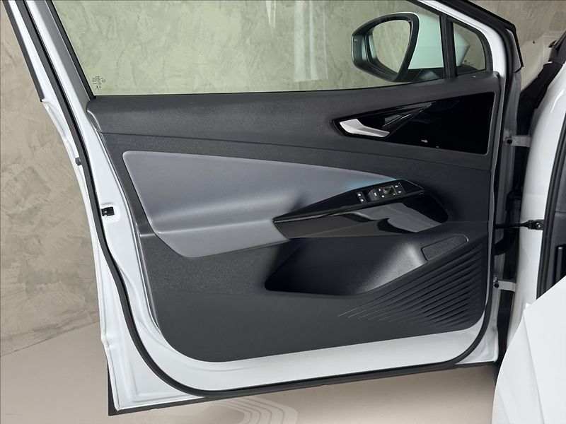 Volkswagen ID.4 125kW Pure LED PDC ACC - fotka 19 z 46