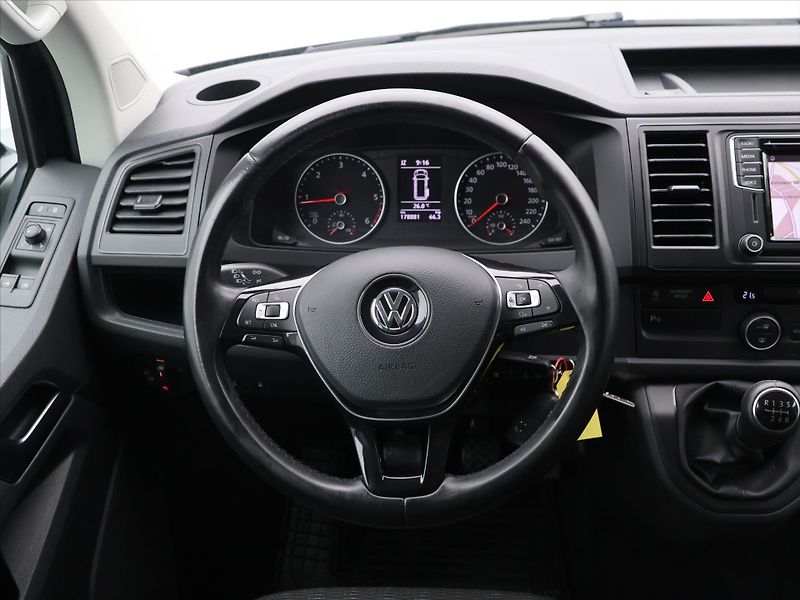 Volkswagen Caravelle 2,0 TDI 110kW CZ 9-Míst DPH - fotka 17 z 29