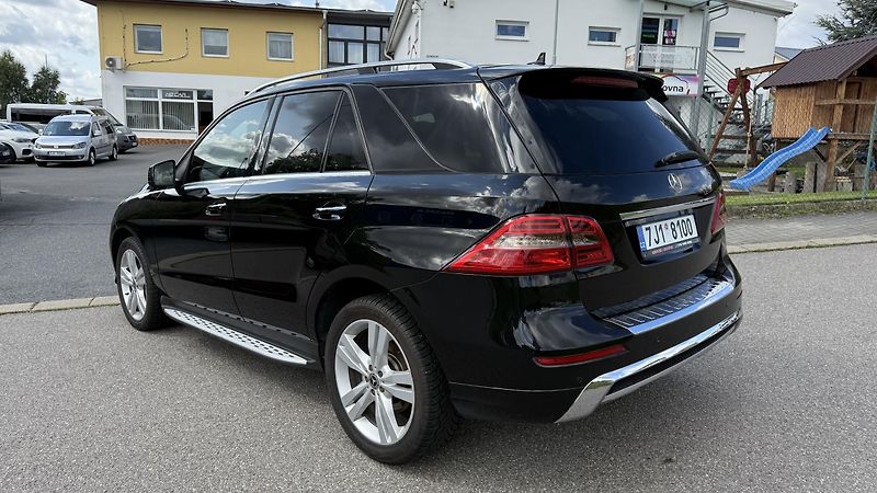 Mercedes-Benz Třídy M (2015) 350 CDI AMG PAKET  - fotka 8 z 27