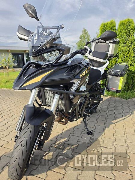 QJ Motor (2025) SRT 900 S - fotka 10 z 19
