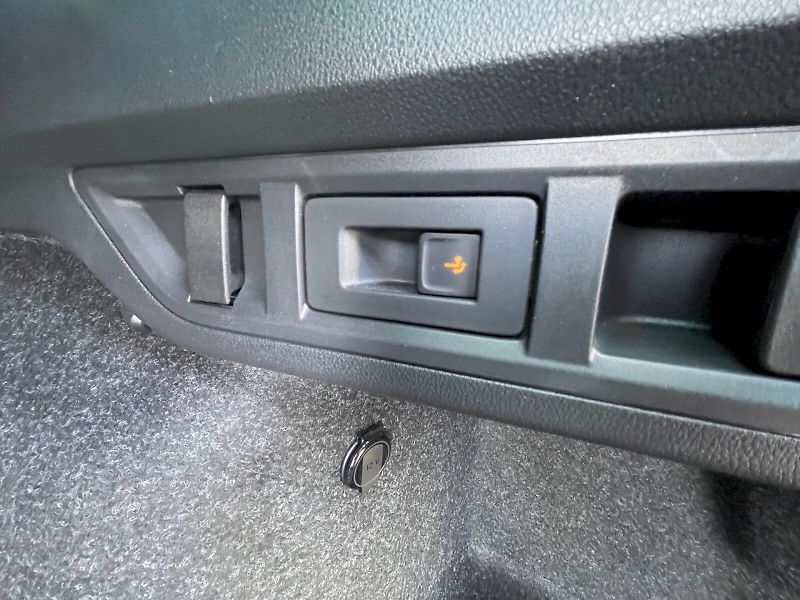 Škoda Octavia (2025) COMBI SPORTLINE 1,5 TSI M-HEV - fotka 15 z 50