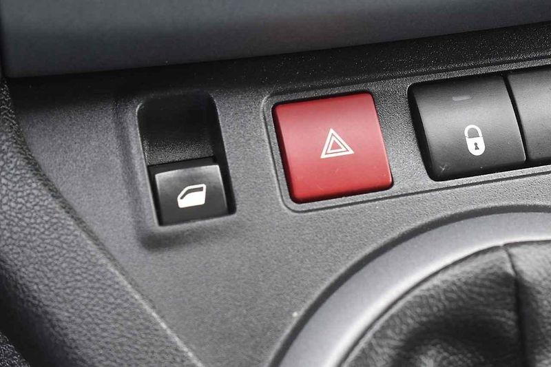 Peugeot Partner byl čtyři roky starý a najel 84 000 kilometrů