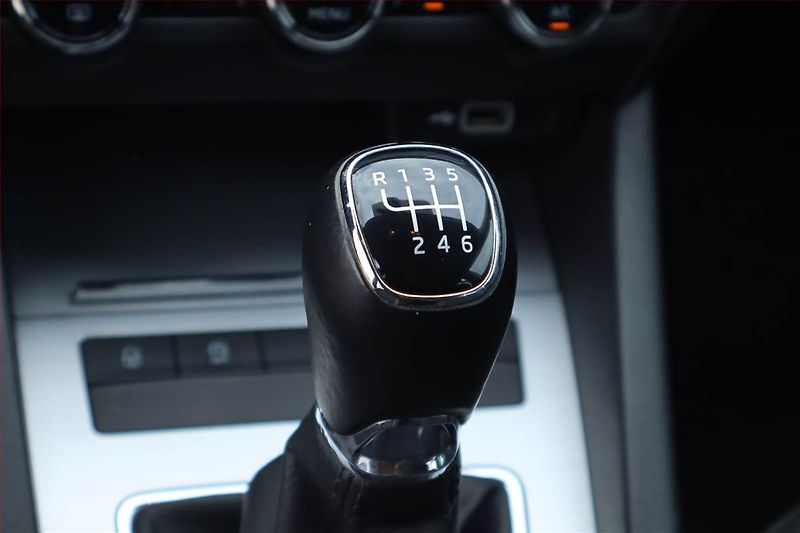Škoda Octavia (2018) 1.5 TSI, Serv.kniha, Tempomat - fotka 22 z 22