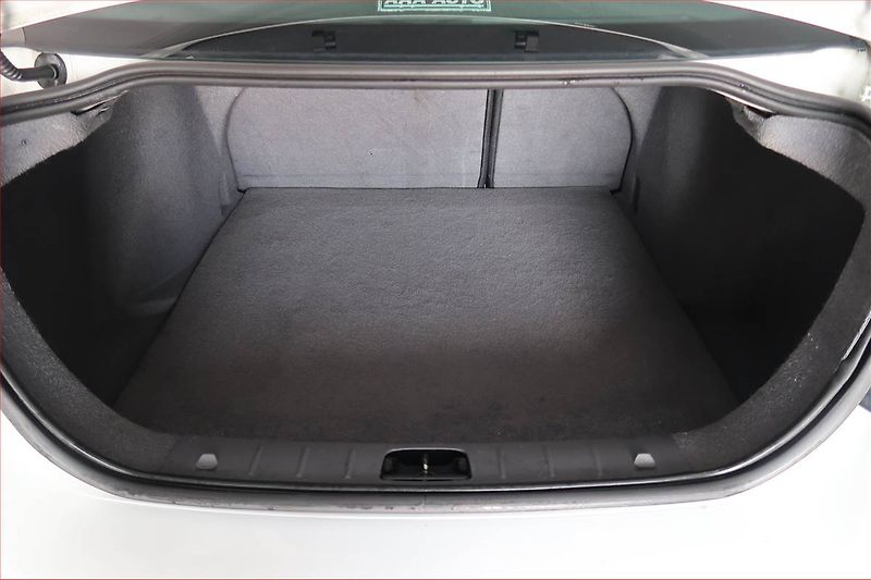 Volvo S40 (2008) 2.0 D, po STK, za skvělou cenu - fotka 13 z 15