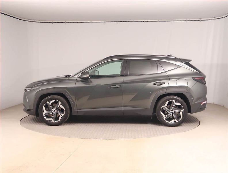 Hyundai Tucson (2021) Style 1.6 T-GDI - fotka 3 z 17
