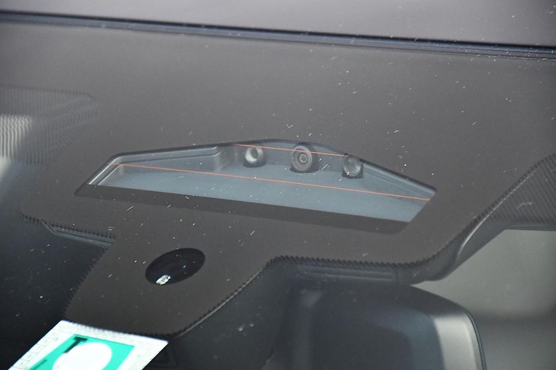 BMW Řada 8 840d xD M-SPORT HUD H/K  - fotka 58 z 62