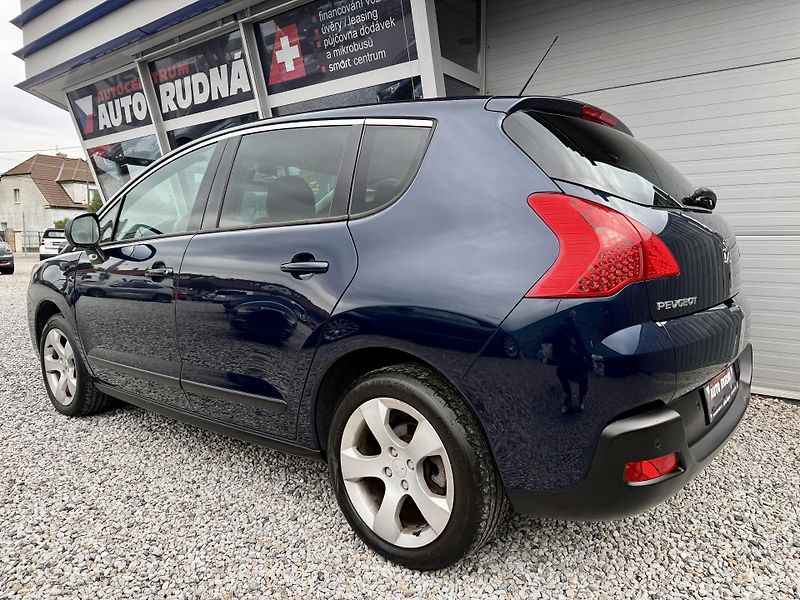 Peugeot 3008 1,6i Panorama Automat ČR - fotka 12 z 34