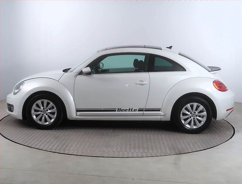 Volkswagen Beetle (2013) 1.6 TDI, Automat, Serv.kniha - fotka 3 z 16