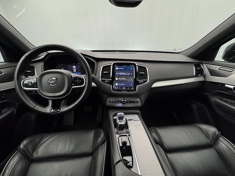 Volvo XC90 B5 AWD PLUS DARK CZ 1.maj - fotka 2 z 46