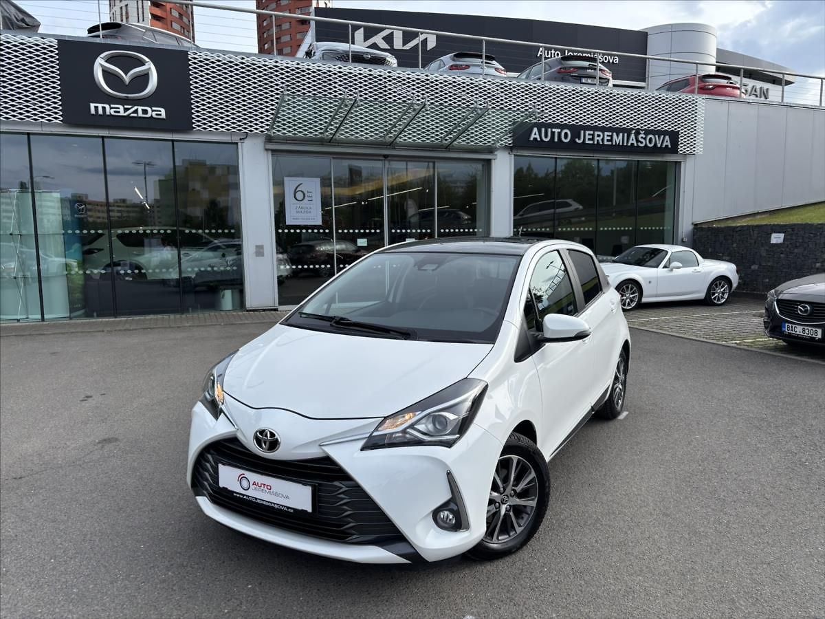 Toyota Yaris 1,5 VVT-i Active KAMERA