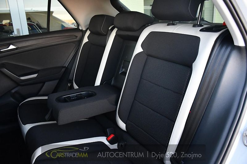 Volkswagen T-Roc 2.0TDi DSG 4M ACC LED - fotka 18 z 43