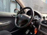 Peugeot 206 1,4i / 55 kW / sada pneu  - náhled 16