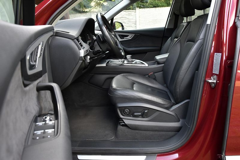 Audi Q7 3.0 TDI QUATTRO,VIRTUAL,7MÍST - fotka 7 z 50