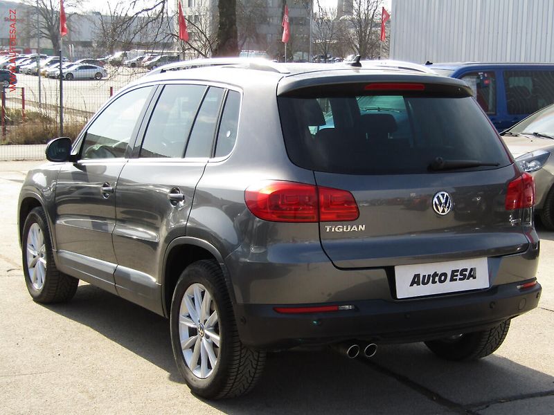 Volkswagen Tiguan (2013) 2.0TDi 4x4, Sport, TZ, xenon - fotka 6 z 18