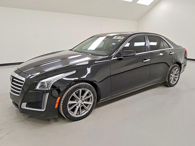 Cadillac CTS (2018) Auto na cestě - fotka 1 z 12