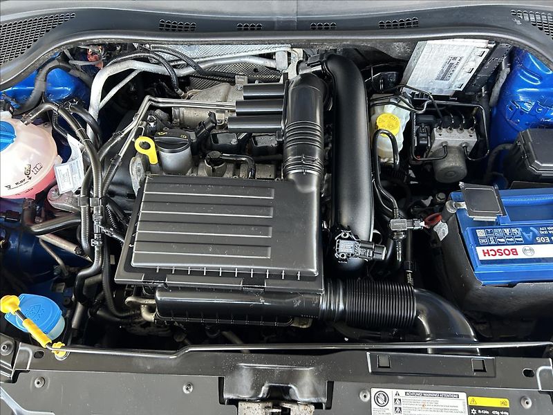 Škoda Fabia 1,2   TSI,MONTE-CARLO,2.MAJITE - fotka 21 z 24
