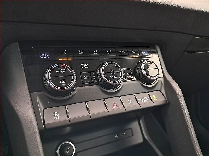 Škoda Karoq (2021) 2.0 TDI, ČR,1.maj, Serv.kniha - fotka 18 z 19