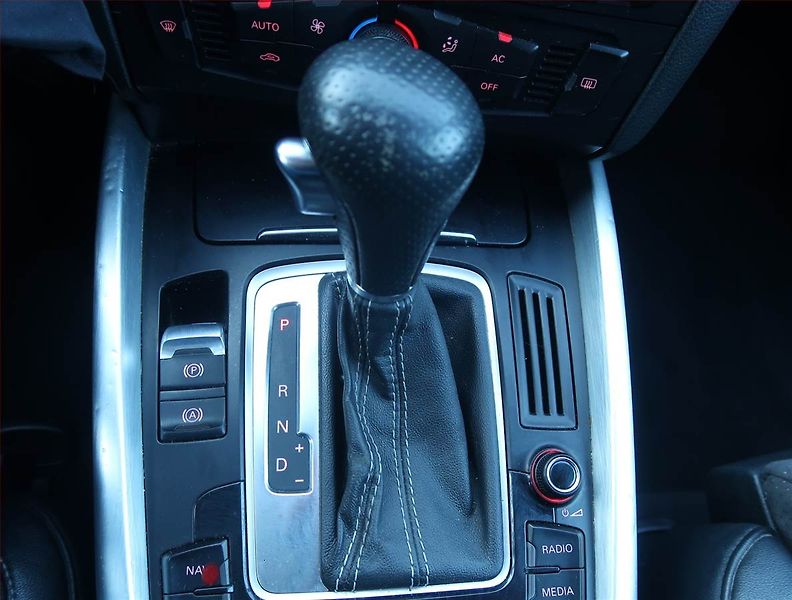 Dacia Spring (2023) Serv.kniha, Kůže, Navi, Tempom - fotka 13 z 18