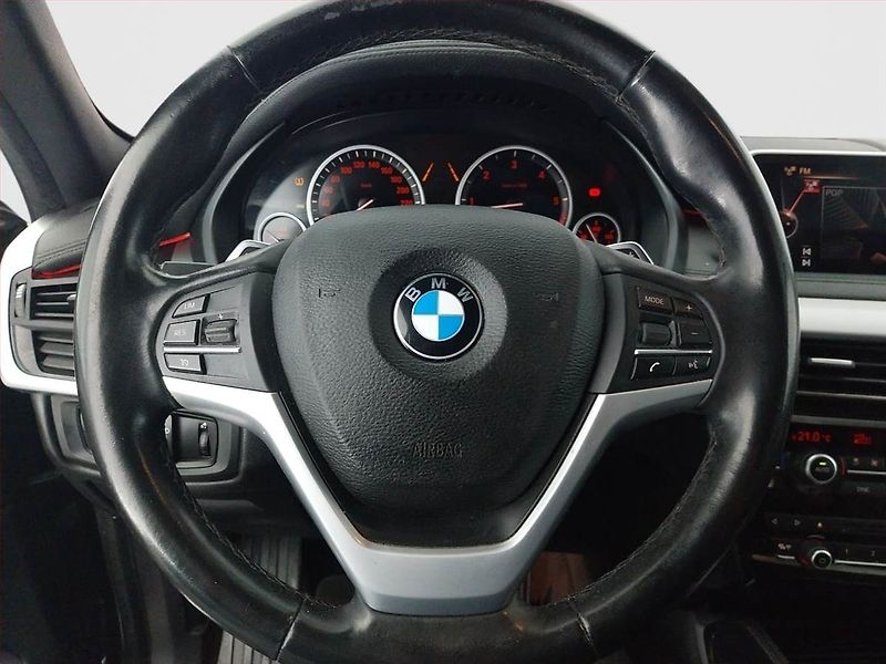 BMW X6 (2015) xDrive30d, 4X4, Automat - fotka 18 z 23