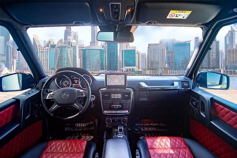 Mercedes-Benz Třídy G (2016) Ikona AMG V8 Biturbo - fotka 14 z 17