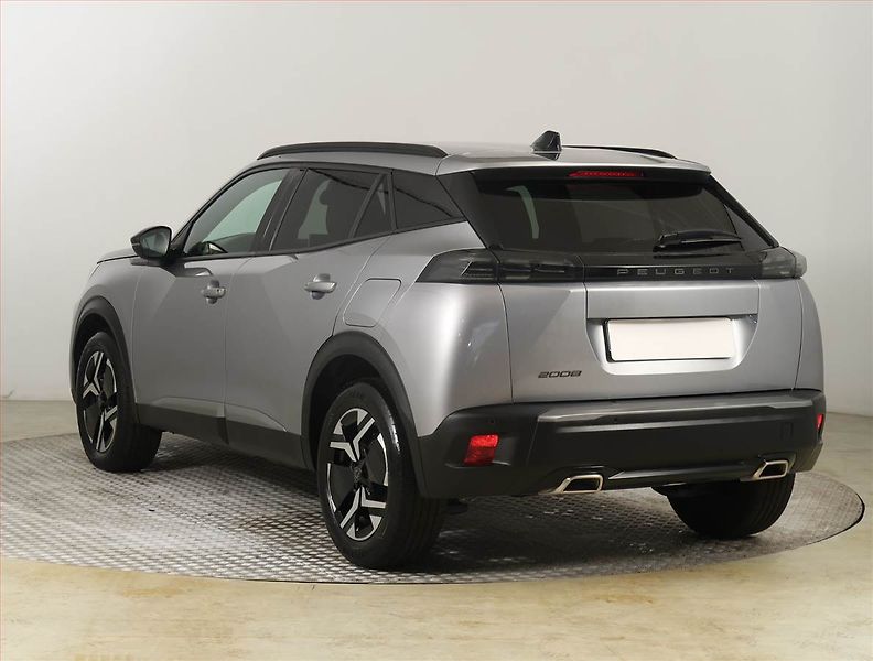 Peugeot 2008 (2025) Allure 1.2 PureTech - fotka 4 z 21
