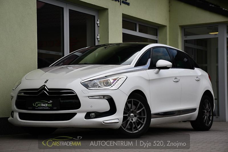 Citroën DS5 2.0HDi PANORAMA KESSY - fotka 1 z 46