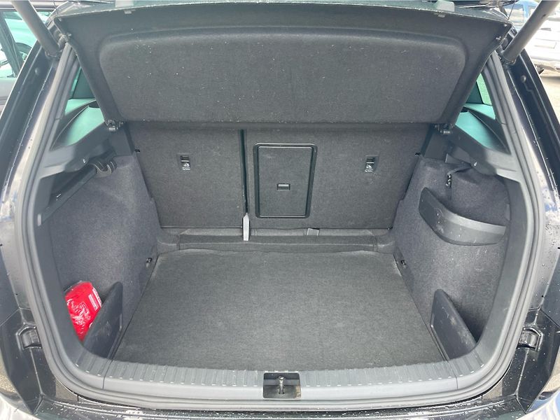 Škoda Karoq 2.0 TDi Sportline - fotka 13 z 30