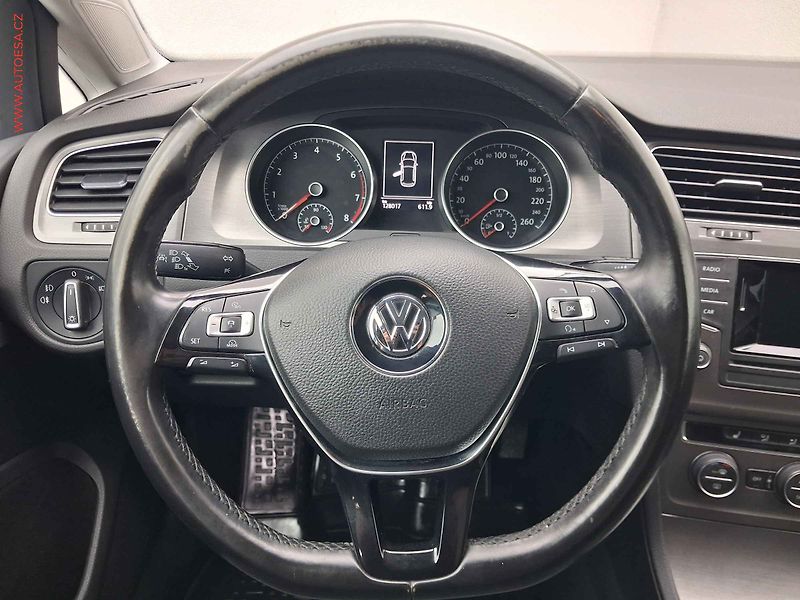 Volkswagen Golf (2012) 1.4 TSi VII, Comfortline - fotka 11 z 17
