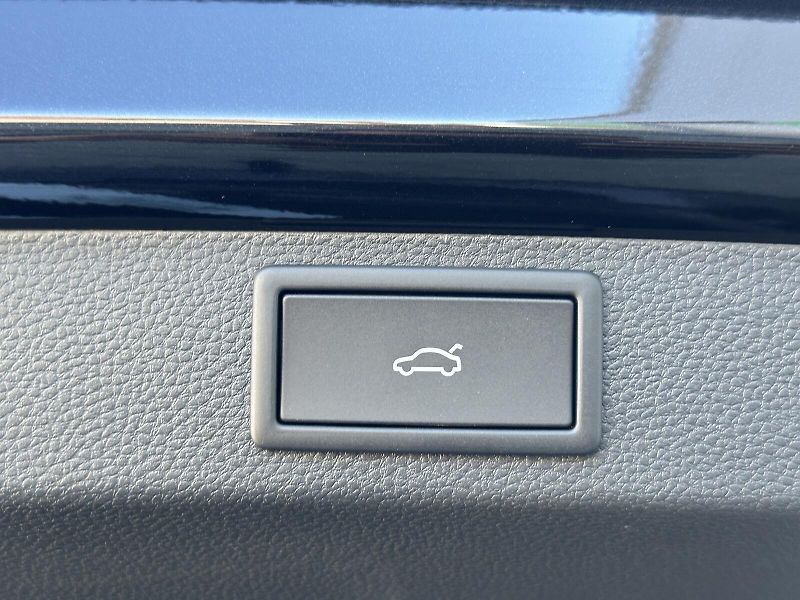 Škoda Karoq 1.5TSi DSG 150PS Sportline Mat - fotka 39 z 42