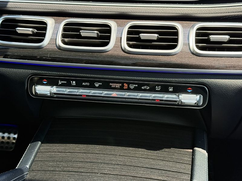 Mercedes-Benz GLS (2019) 400 d 4MATIC - fotka 26 z 54