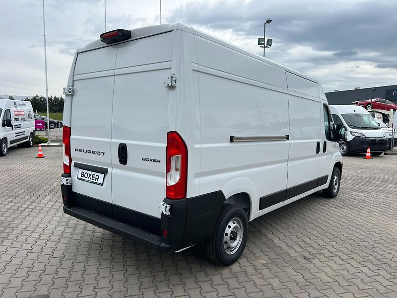 Peugeot Boxer (2026) Furgon 3500 L3H2 BlueHDi 180k - fotka 5 z 15