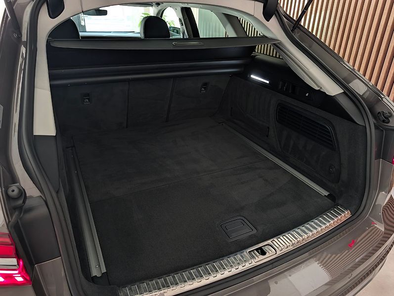 Audi A6 50 TDI 3.0 210kW 8A QUATTRO - fotka 32 z 35