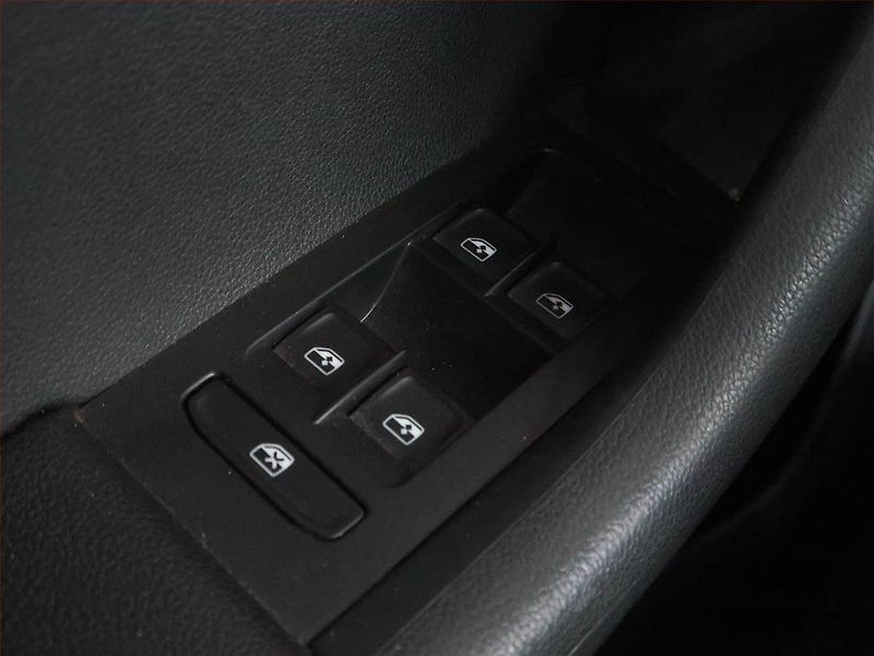 Škoda Octavia (2015) RS 2.0 TDI, Automat, Kůže - fotka 16 z 16