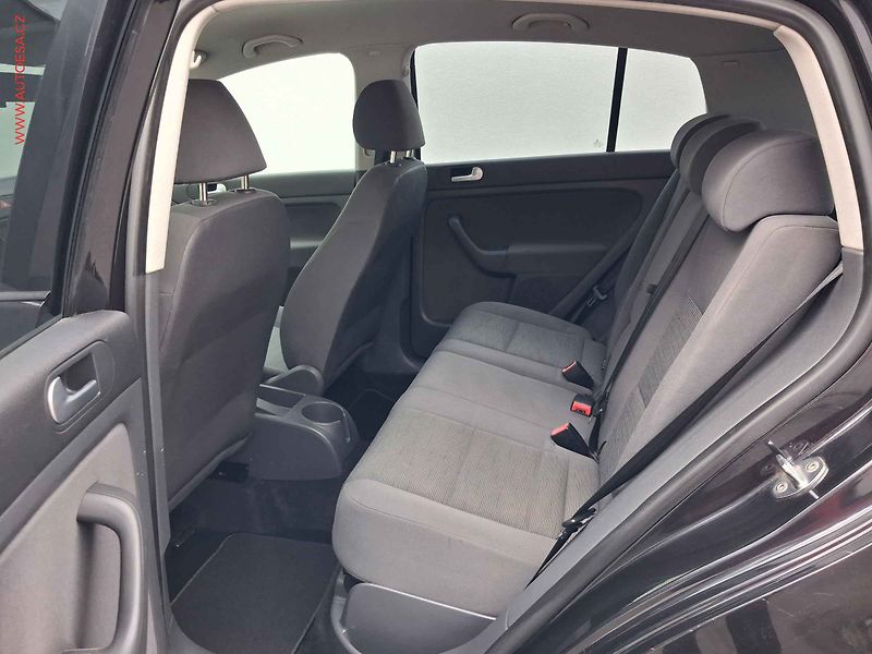 Volkswagen Golf Plus (2007) 1.6 TDI, 1.maj,ČR, Klima - fotka 10 z 16