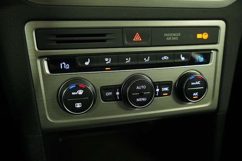 Volkswagen Golf - fotka 19 z 22