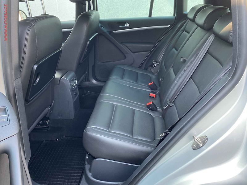 Volkswagen Tiguan (2012) 2.0 TSi 4x4, Sport, bixen - fotka 10 z 17