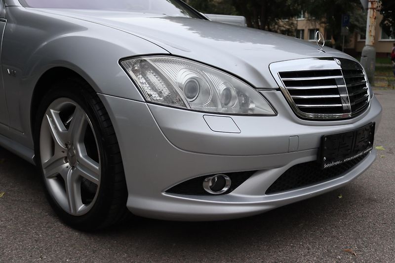 Mercedes-Benz Třídy S S 600 L 5.5 V12 AMG 380kW - fotka 6 z 50