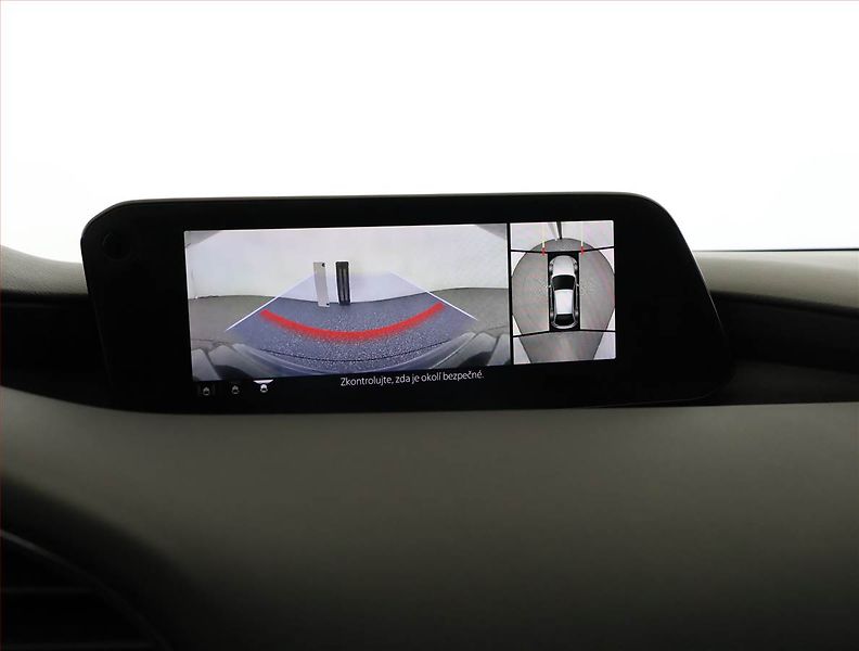 Mazda 3 (2020) 2.0 Skyactiv-G - fotka 16 z 18