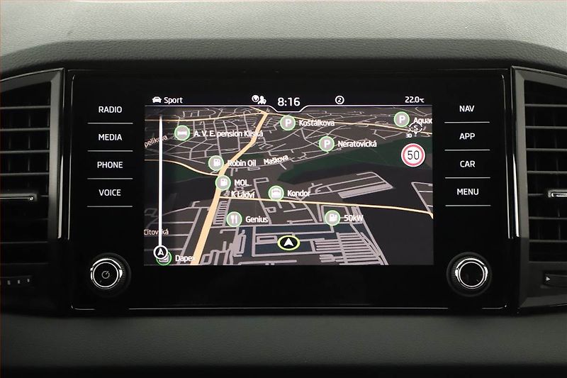 Škoda Karoq (2025) 1.5 TSI, Sportline, DSG - fotka 12 z 20