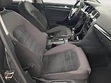 Volkswagen Golf (2017) 1.4 TSI, Tempomat - náhled 9